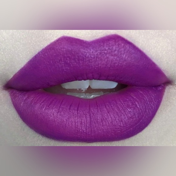 Kat Von D Other - Kat Von D Everlasting Studded Lipstick L.U.V. Authentic NEW Discontinued